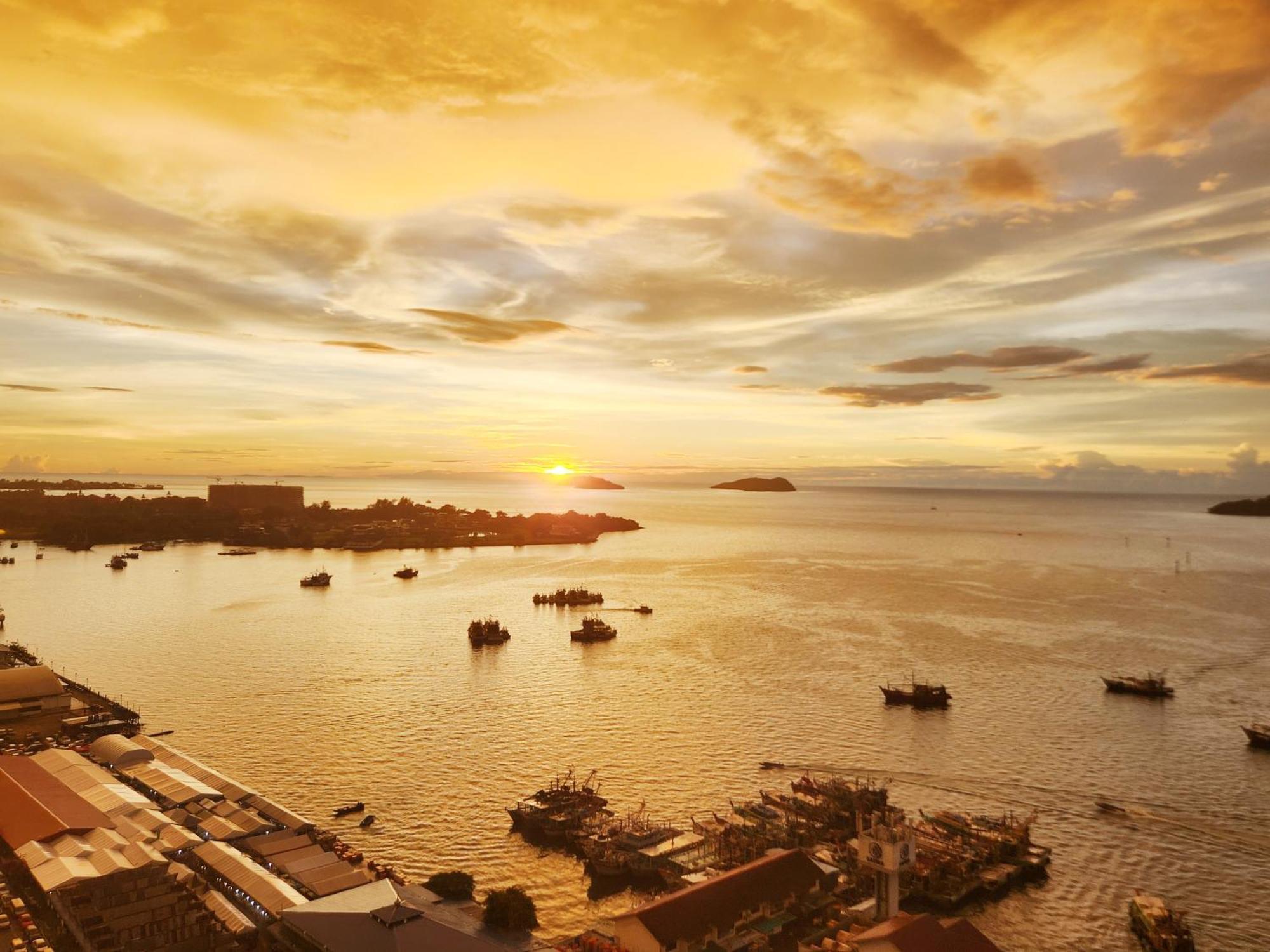The Shore Kota Kinabalu City Centre By Lw Suites 외부 사진